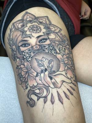 Gypsy thigh piece  