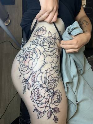 Huge floral piece 