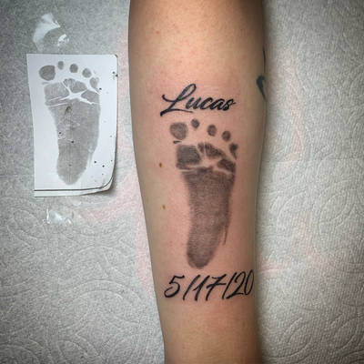 Baby feets