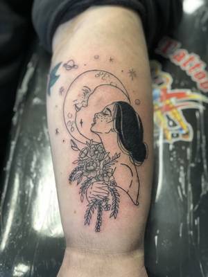 Moon lady 