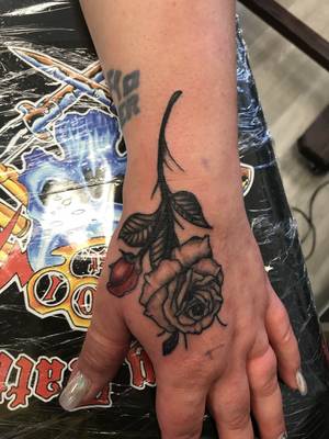Rose Hand